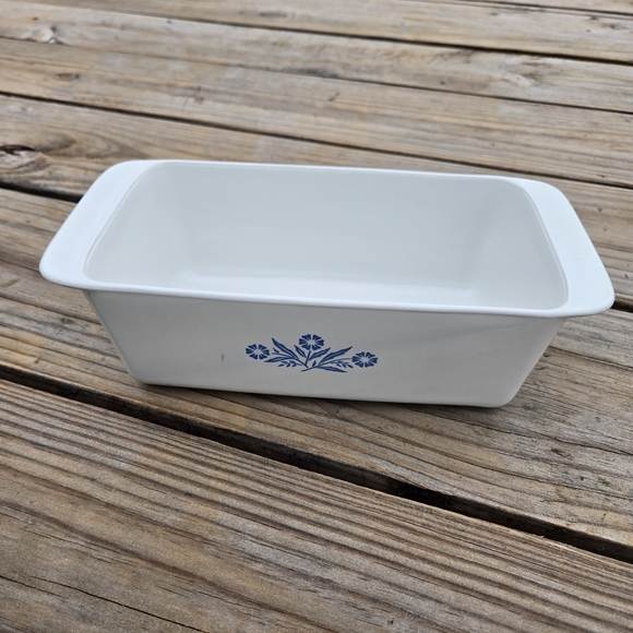 Vintage Corning Ware Cornflower Loaf Pan
